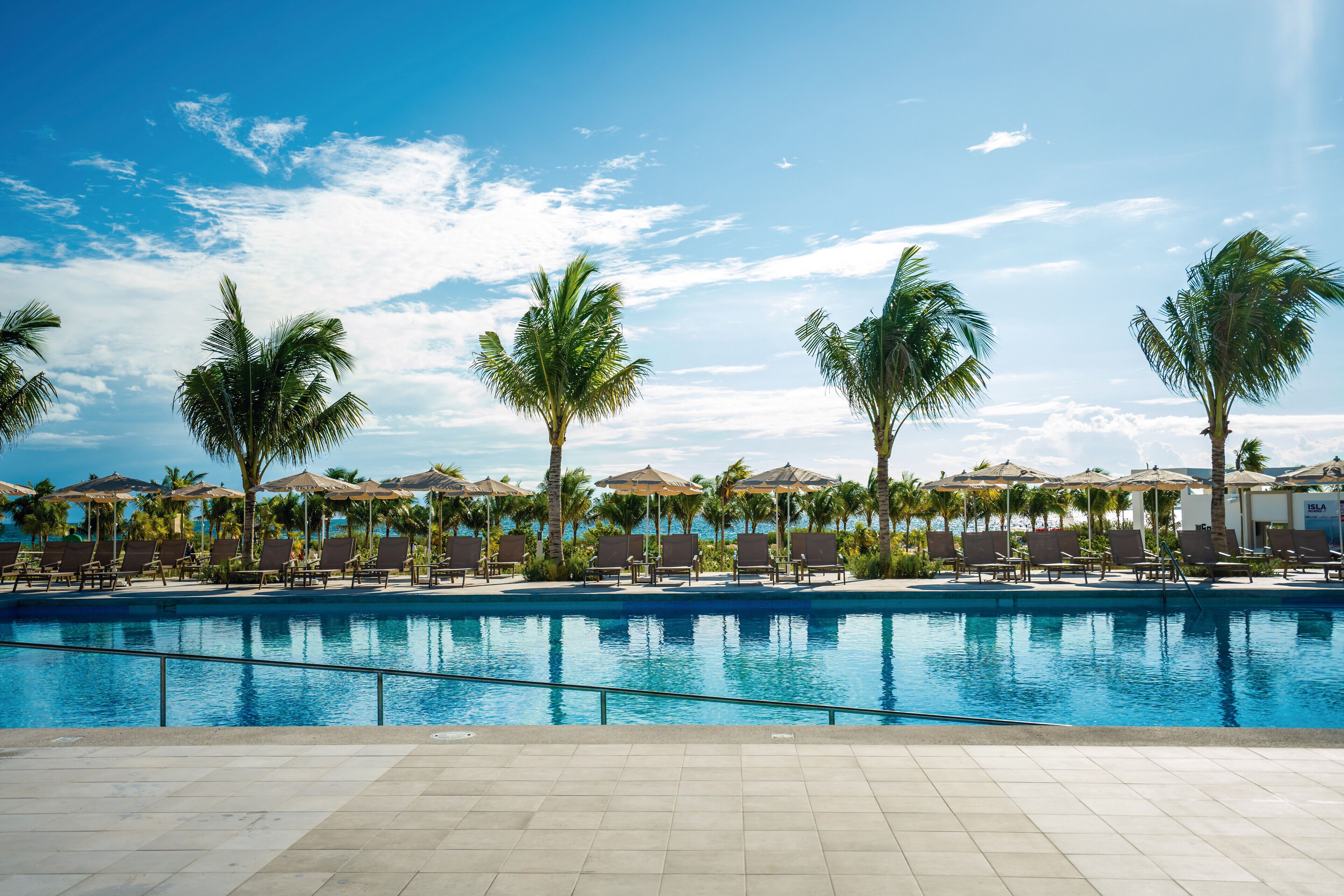Hotel Riu Latino - Adults Only - All Inclusive Reviews, Deals