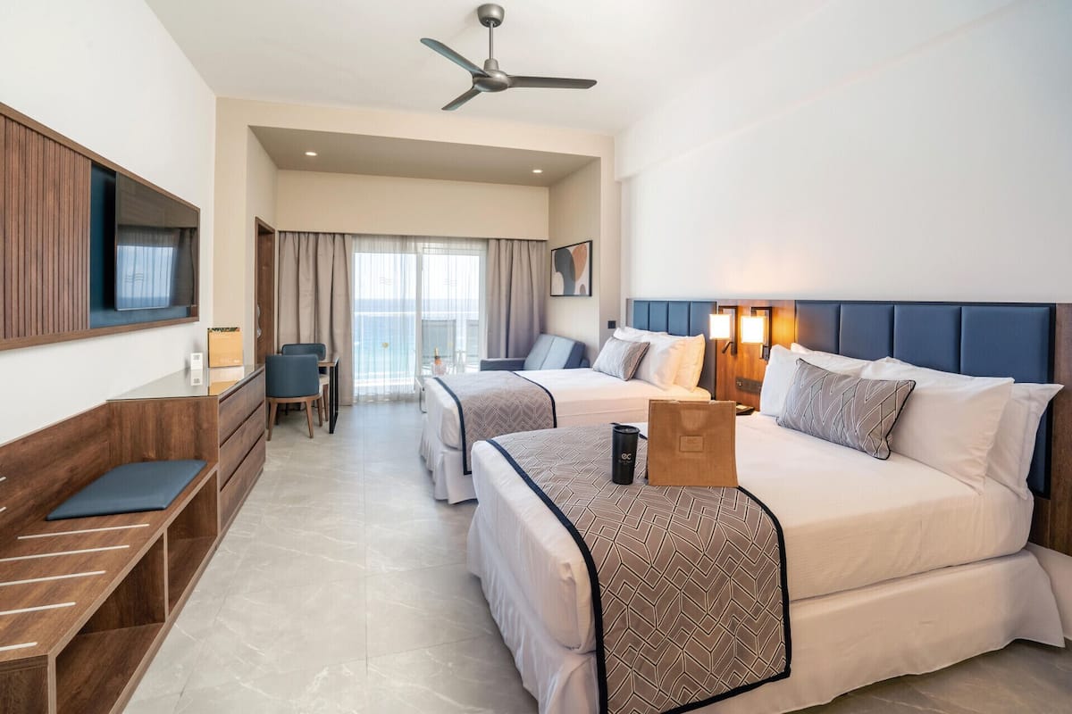 1 bedroom, minibar, in-room safe, desk