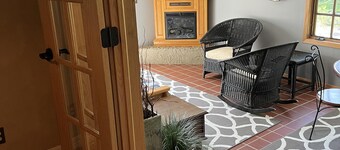 3 Bedroom/2 Baths in a central Marquette location.