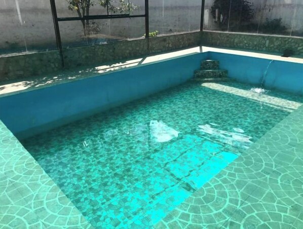 Außenpool, beheizter Pool