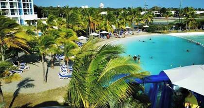 Private house / Quiet Stays / Beach/ Pool / WiFi