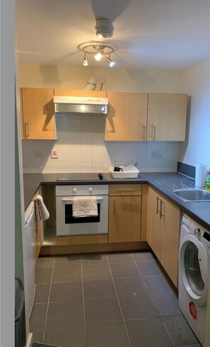 Private kitchen - luxury flat city centre- (Leicester)