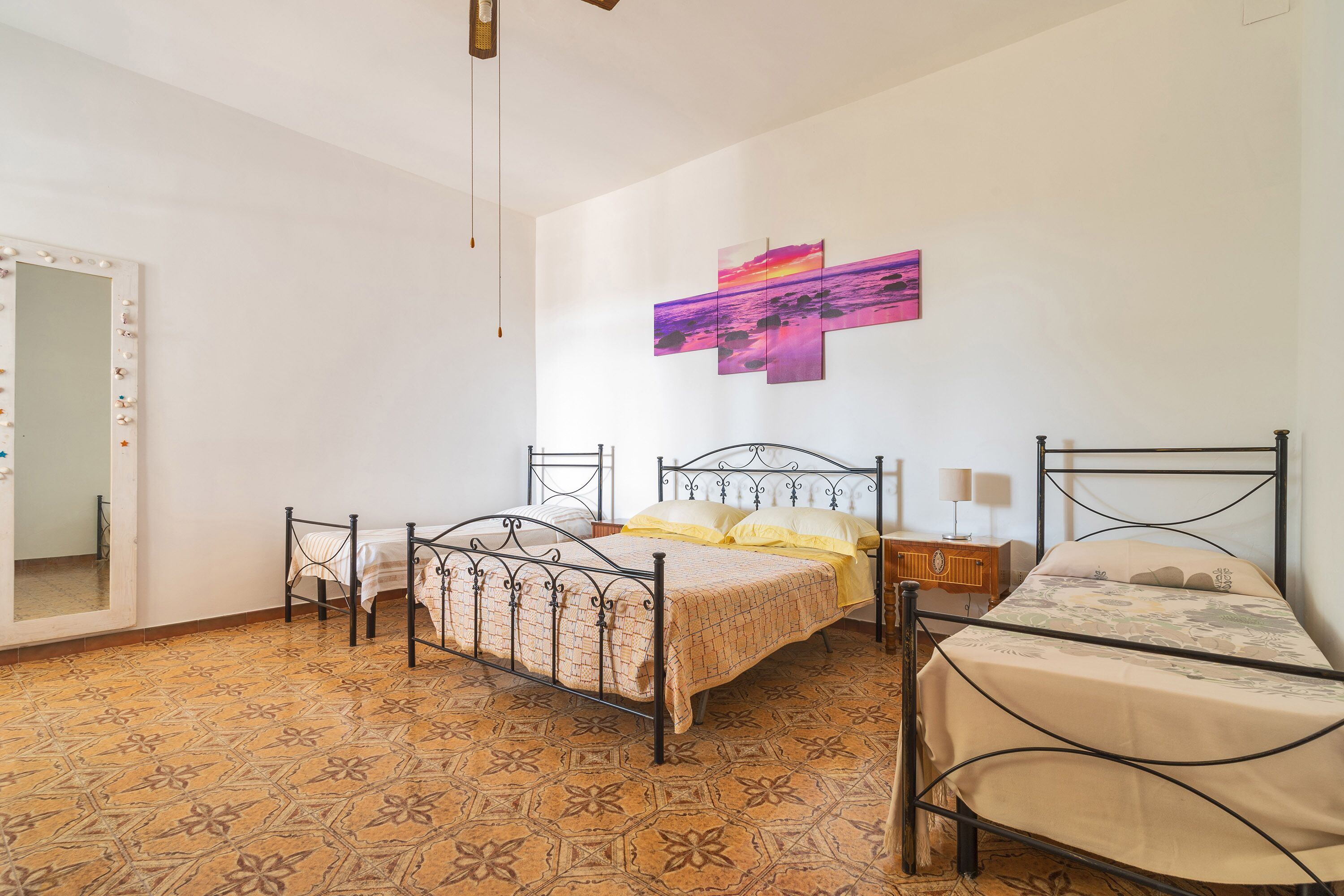2 bedrooms