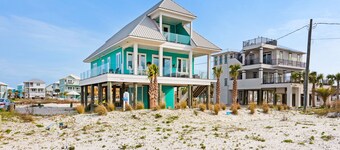 🏖️Stunning Gulf Views-Steps to Beach-Pet Friendly-3BR Nonni n' Poppy's