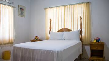 1 bedroom, iron/ironing board, WiFi