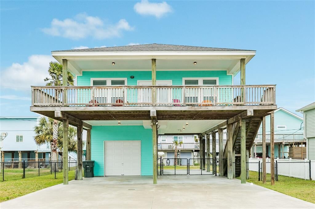 Aqua Villa | Wraparound Deck in Sea Isle