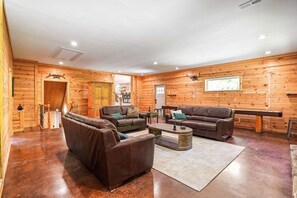 Interior - Modern, spacious and secluded 7 acre retreat! (Laurelville)