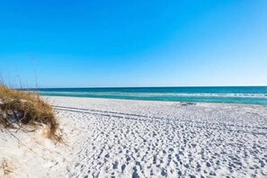 Beach nearby - Private Oasis-Heated Spa Pool-Golf Cart Deals (Destin)