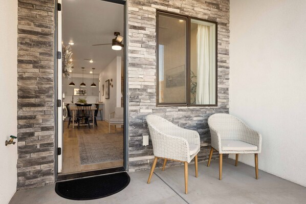 Condo, 3 Bedrooms | Outdoor dining