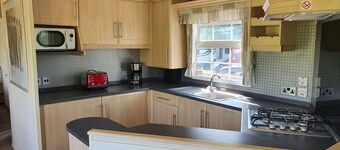 Gaerhyfryd Static Caravan & family friendly site