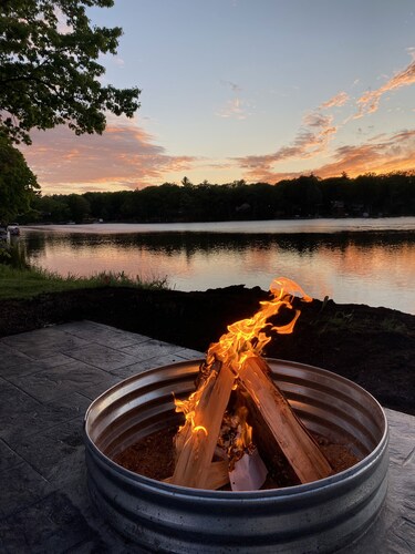 Luxurious Muskegon River Getaway