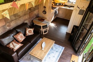 TV, video games, DVD player - Two-Level Shepherd`s Hut · Sleeps 4 with Kids` Den · Fire Pit near Dartmouth (Dartmouth)