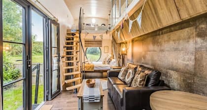 Two-Level Shepherd`s Hut · Sleeps 4 with Kids` Den · Fire Pit near Dartmouth