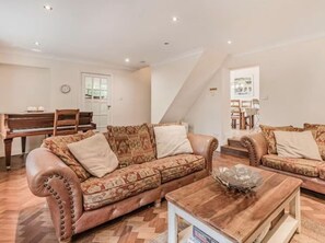 Smart-TV, peis, videospill og DVD-spiller