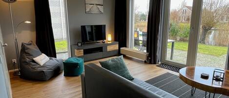 Smart TV, DVD player