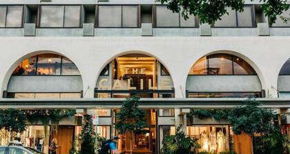 Heritage Woolstore Apartment | Teneriffe, Brisbane