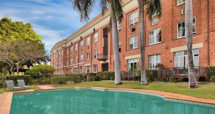 Heritage Woolstore Apartment | Teneriffe, Brisbane