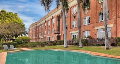 Heritage Woolstore Apartment | Teneriffe, Brisbane