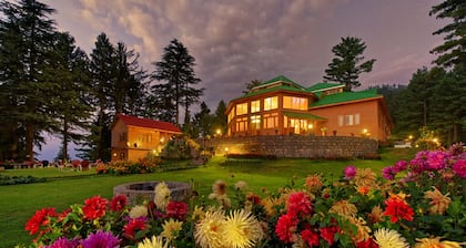 Pine Park Glade Resort Shogran