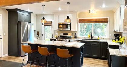 Kalispell Skiers Lodge - Walk to Downtown/Shopping