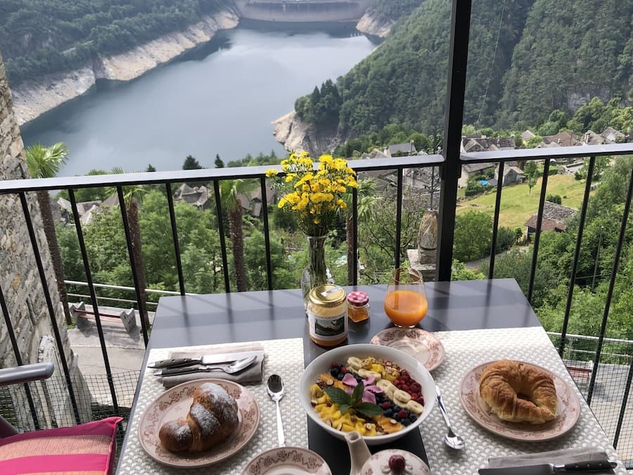 Departamento romántico, baño en la habitación, vista a la laguna (3 piano) | Vista desde la propiedad