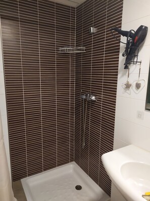 Bathtub, bidet - Infinite apartment a/c (Roquetas de Mar)
