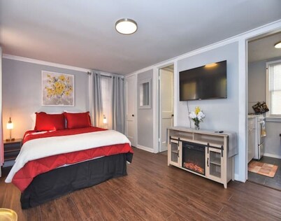 Adorable Guesthouse* TU-Cherry St-Exp0-Downtown