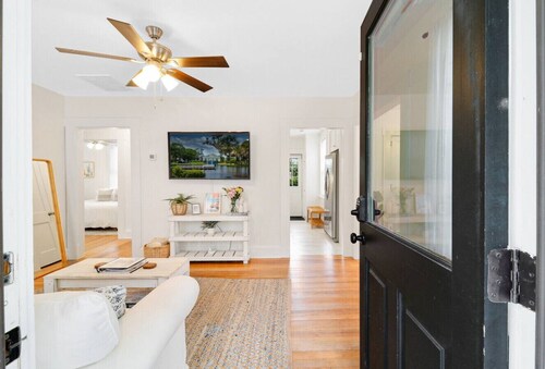 Beaufort Cottage Near MCRD with Beach Pass!