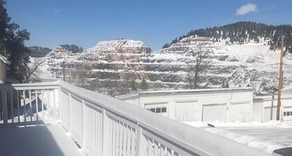 The Overlook Nook Centrally Located To Historic Lead/Deadwood