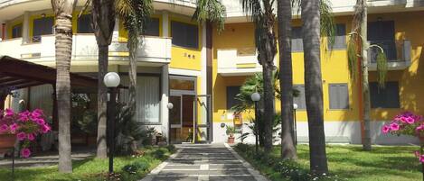 Majoituspaikan julkisivu