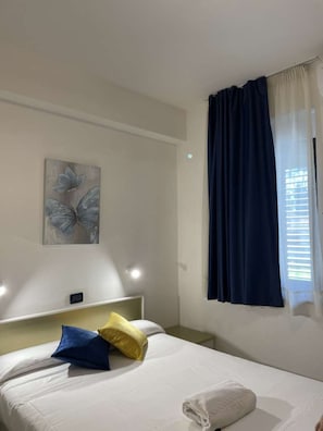 Minibar, in-room safe, blackout curtains, soundproofing - Oasi Park Hotel (Mascali)