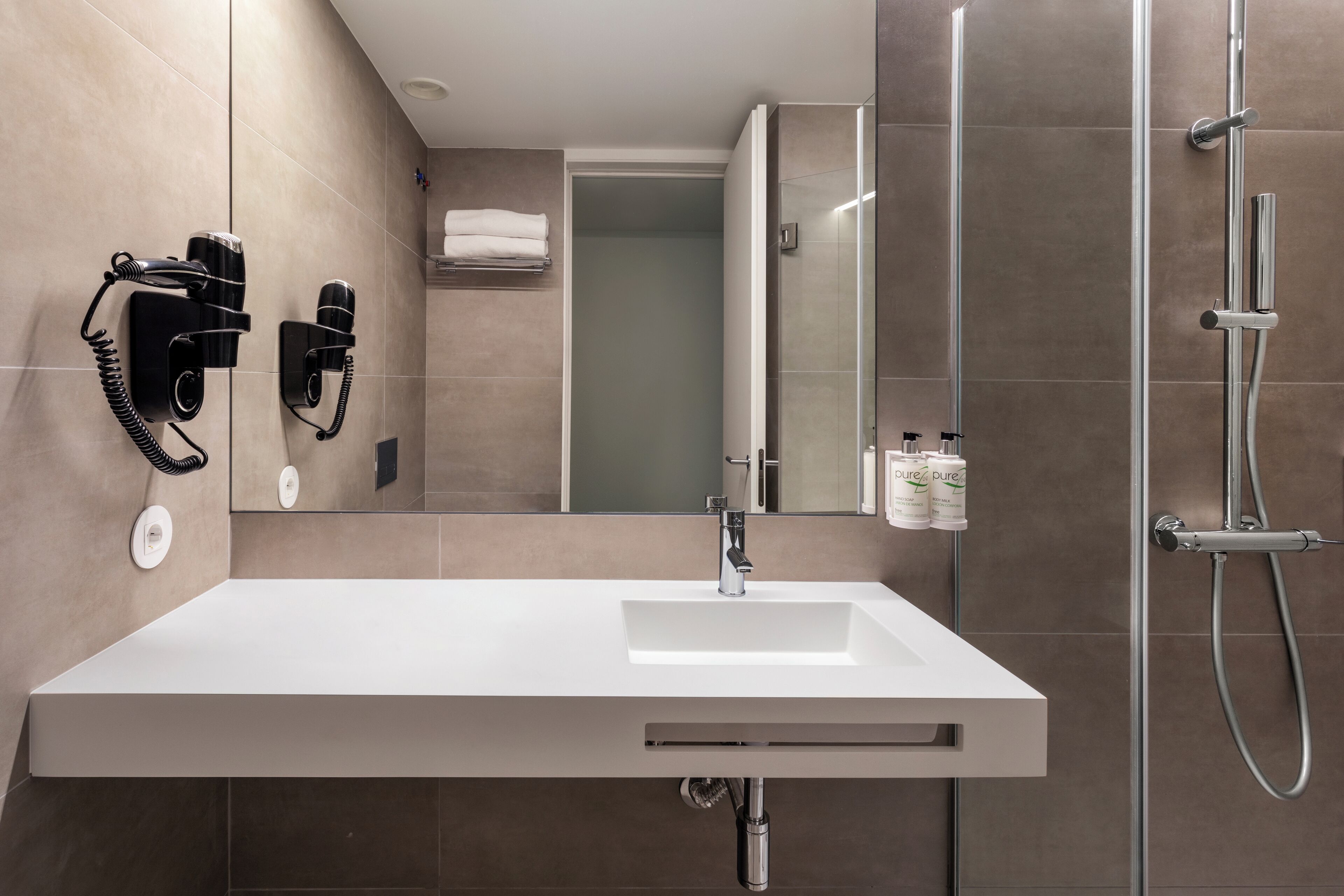 Premier Room | Bathroom