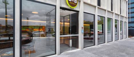 Fachada de la propiedad