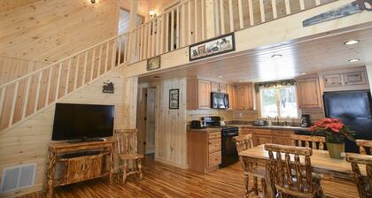 Stay on Kingdom Trails in a three bedroom cabin!