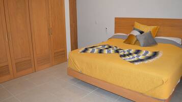 2 chambres, coffres-forts dans les chambres, Wi-Fi gratuit