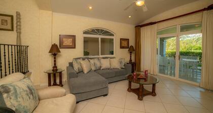 Colina 5E 2 bdr 2 Bath