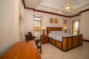 3 bedrooms, travel cot, Internet - Bella Vista 2B 3 Bedr 3 1 2 Bath Pool View (Jacó)