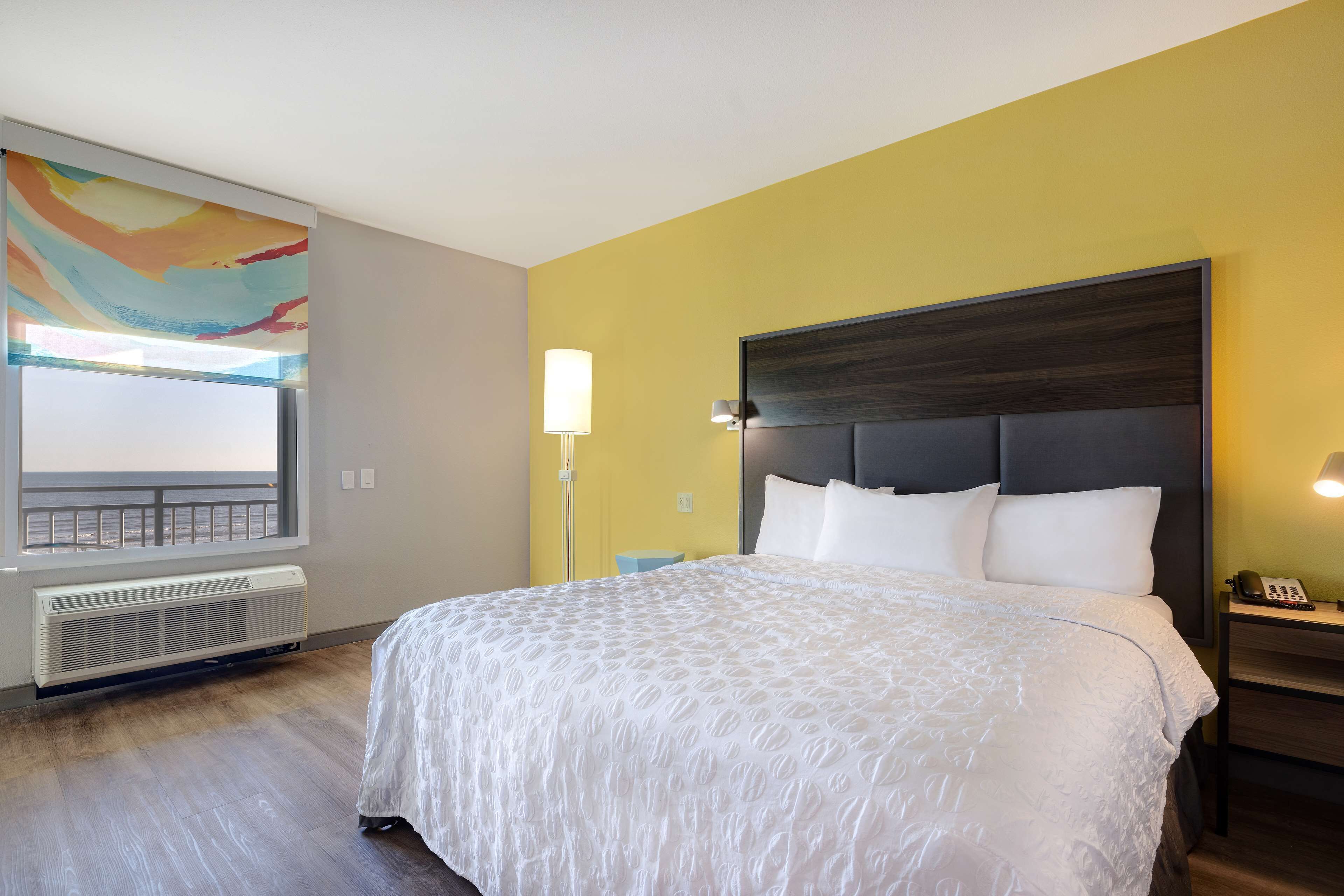 룸, 킹사이즈침대 1개, 장애인 지원, 발코니 (Ocean View, Roll-In Shower) | 무료 WiFi