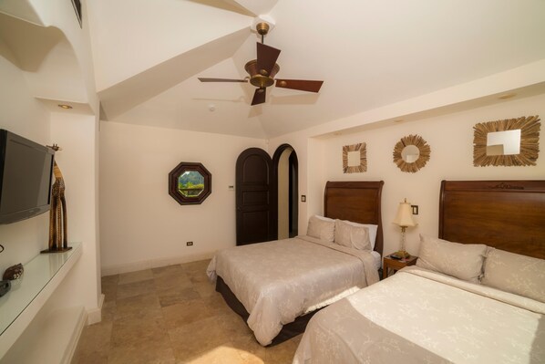 House | 5 bedrooms - Casa Puesta del Sol in Herradura (Jacó)