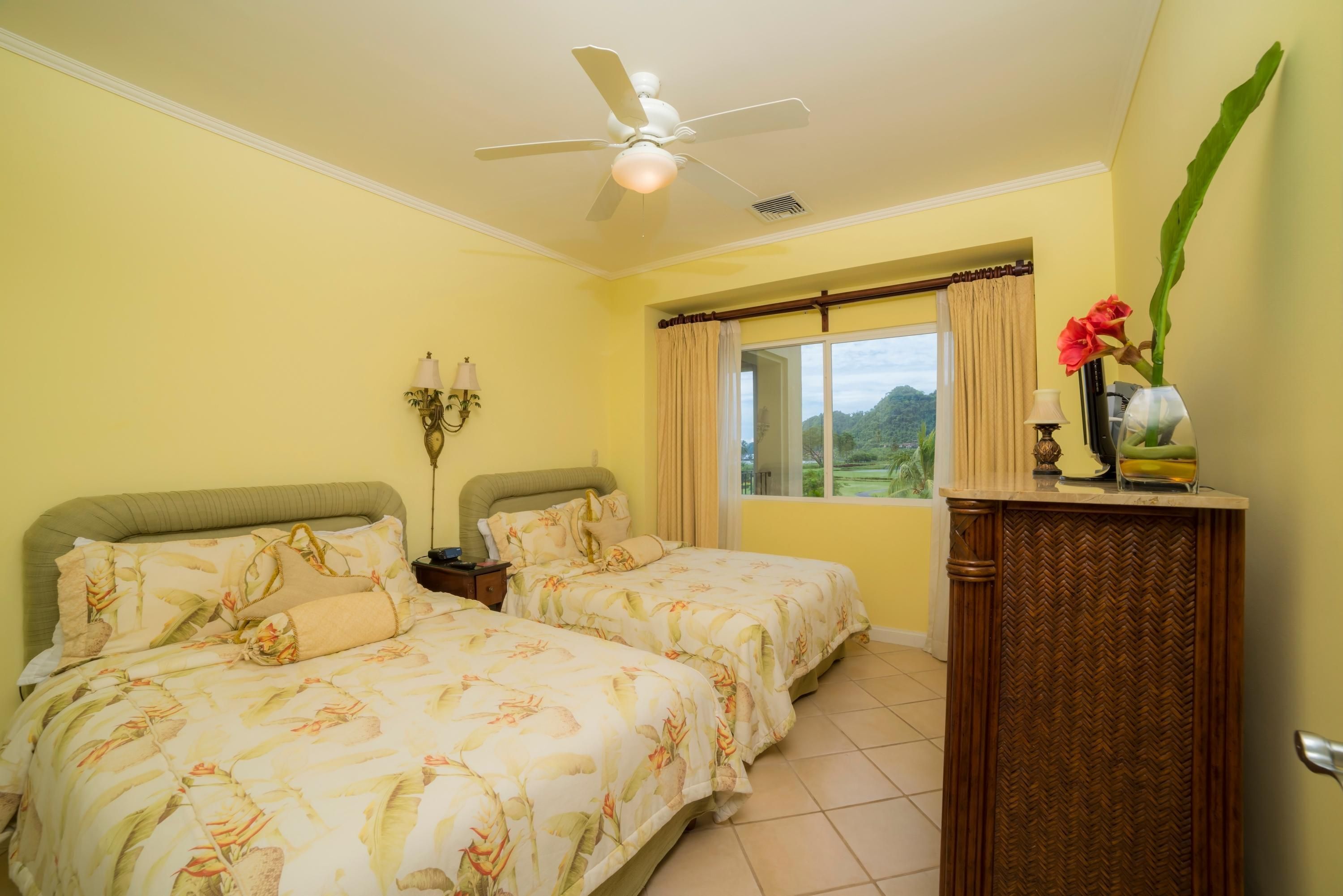 3 عدّة غرف نوم