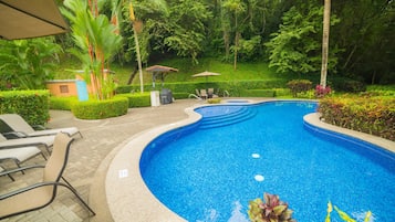 Apartment | 3 bedrooms, iron/ironing board