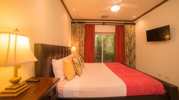 Apartment | 3 bedrooms, iron/ironing board