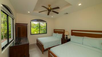 Rumah | 6 kamar tidur dan internet