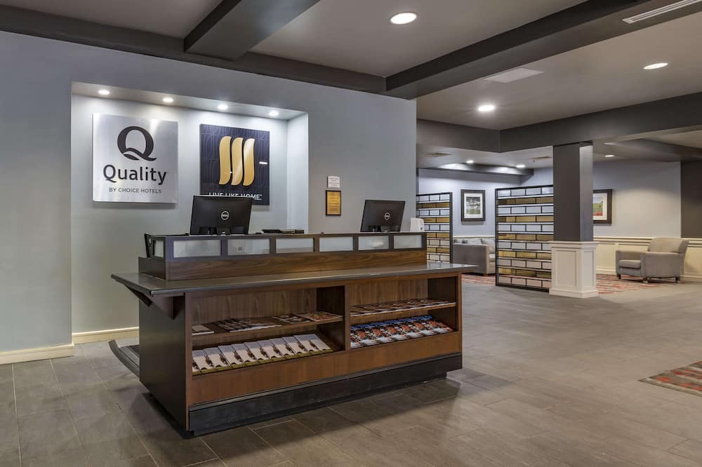 MainStay Suites Lexington I-75