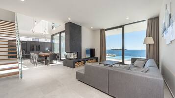 Futbolito y estéreo