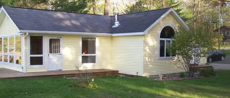 المنشأة من الخارج