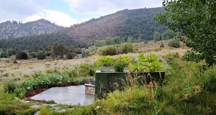 Mammoth Lakes alternative premier housing. Custom Craftsman Home 14miles East
