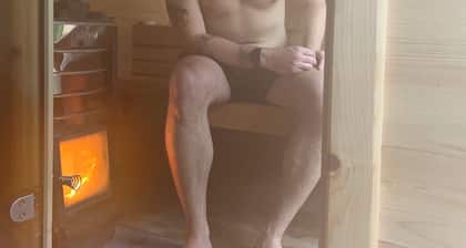 Alfresco Family Farmhouse with Sauna, Hot Tubs and Wild Swim Adventure