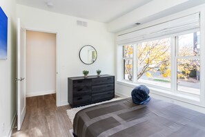 2 chambres, bureau, lit parapluie, Wi-Fi gratuit