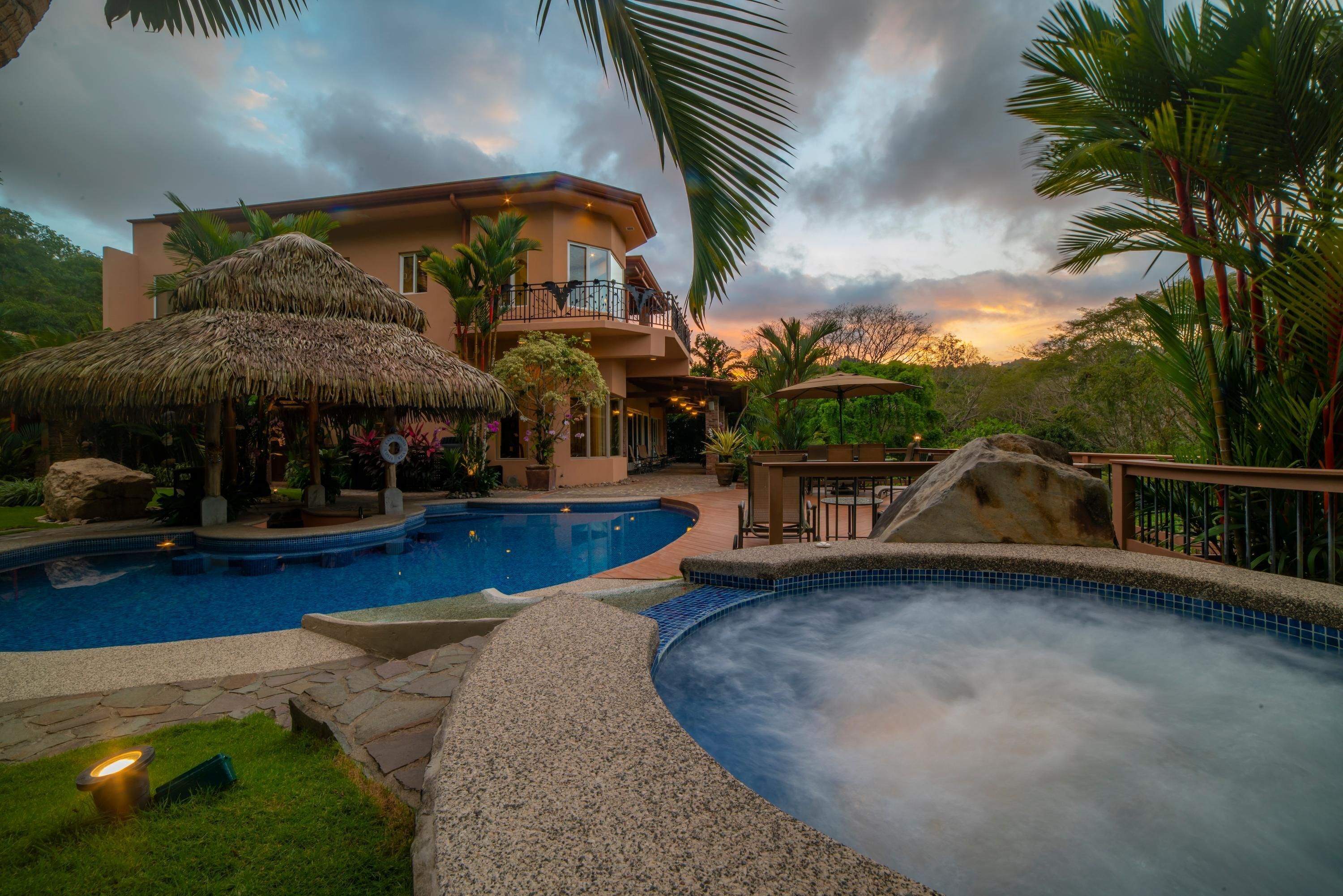 Apartment | 5 bedrooms, WiFi